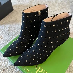 Kate Spade Genuine Suede Leather STARR Studded Ankle Booties Size 8.5 fits 9.